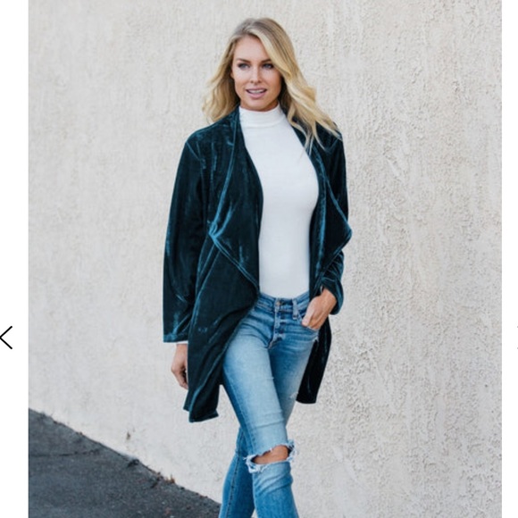 Velvet Cardigan - Picture 6 of 6